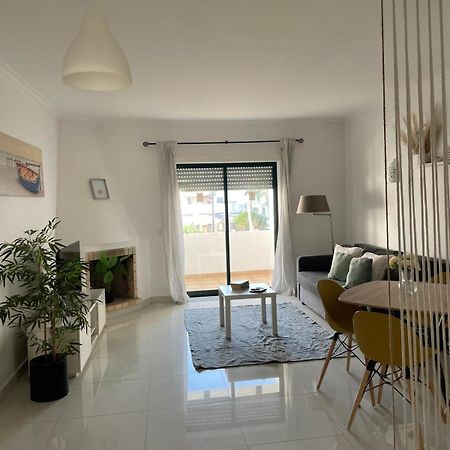 Apartamento Encantador A 100M Da Praia Carvoeiro  Exterior foto