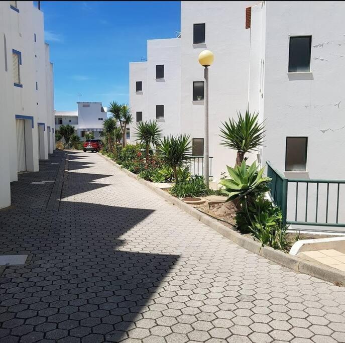 Apartamento Encantador A 100M Da Praia Carvoeiro  Exterior foto