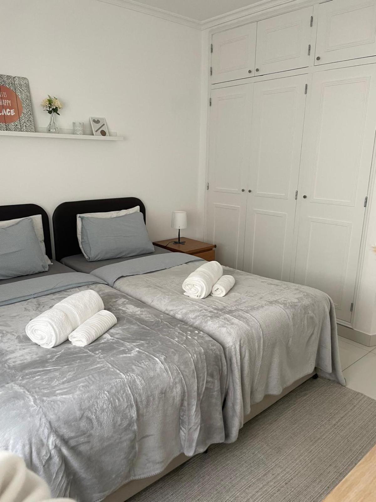 Apartamento Encantador A 100M Da Praia Carvoeiro  Exterior foto