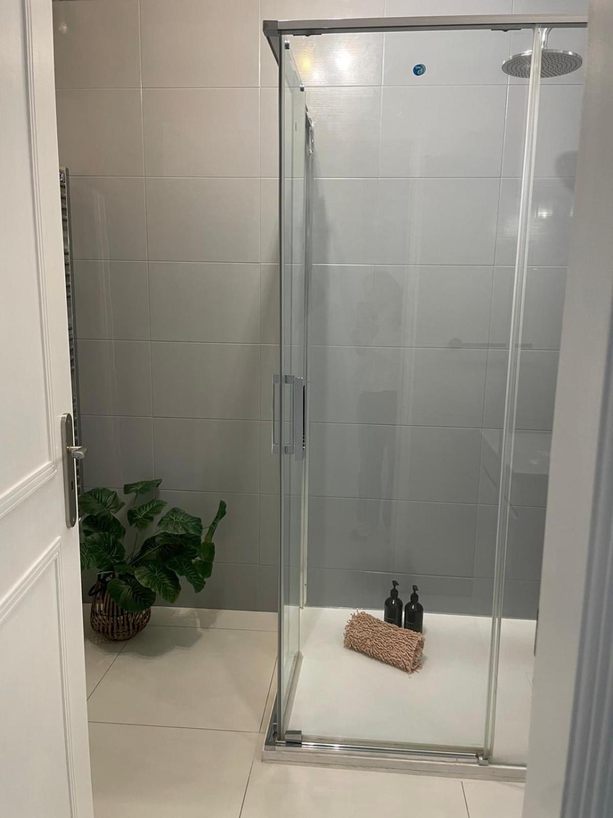 Apartamento Encantador A 100M Da Praia Carvoeiro  Exterior foto